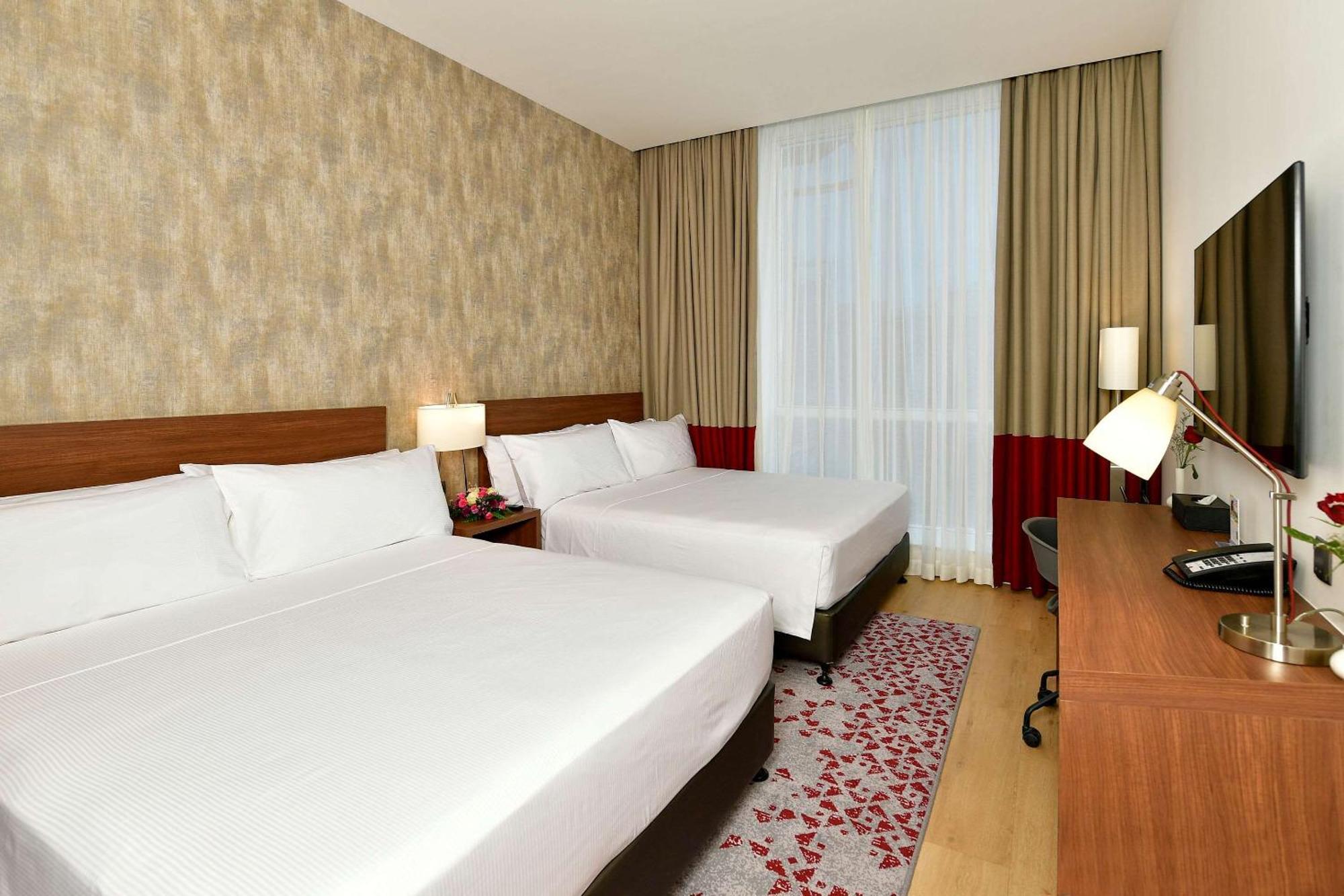 Comfort Hotel Riyadh Olaya Экстерьер фото